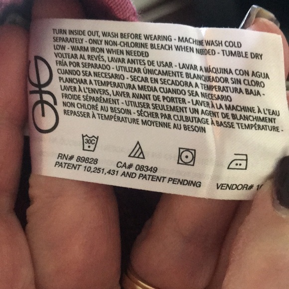 NWT GV Gloria Vanderbilt Women's Utility Shorts Large Pink - Picture 8 of 8